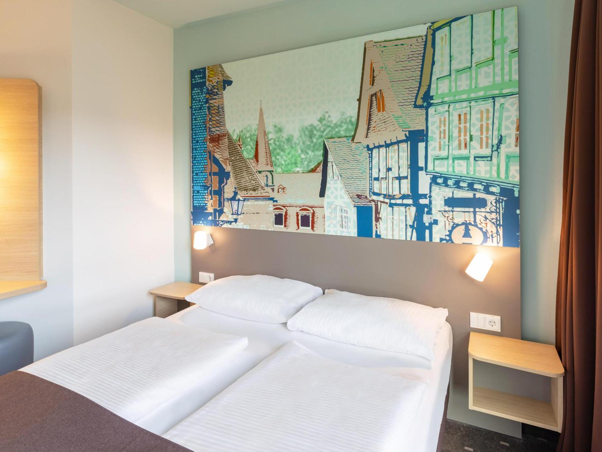 B&B Hotel Marburg Bagian luar foto