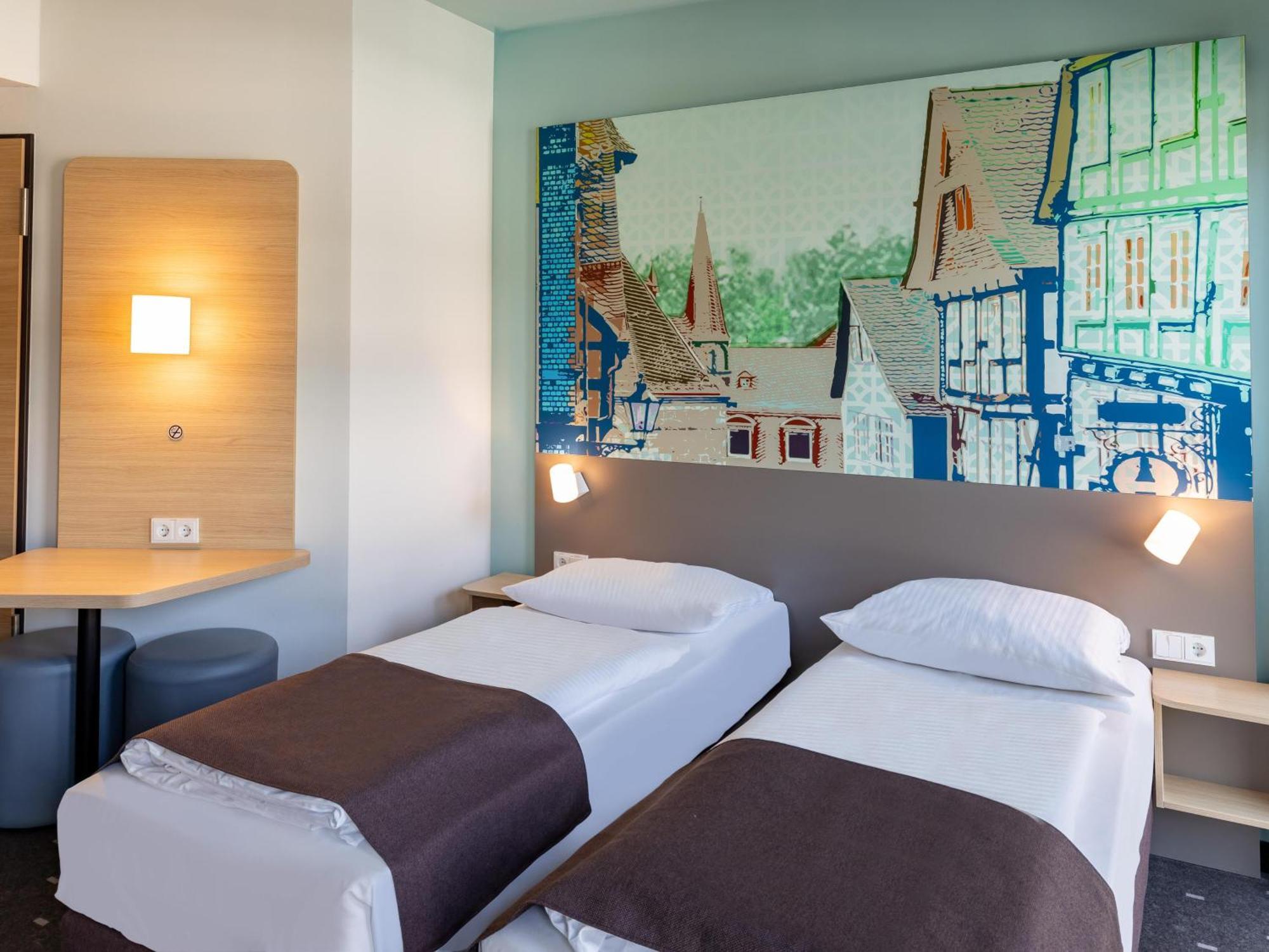 B&B Hotel Marburg Bagian luar foto